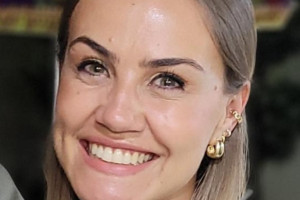 Júlia Ariana de Souza Gomes Lenzi